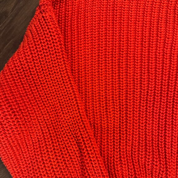 H&M Cotton Blend Knit Red Sweater – Size Small - Picture 2 of 2